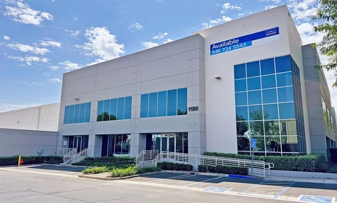 Golden Springs Business Center - Building D - 132,423… — Lease in Santa Fe Springs, CA, photo 4 of 8