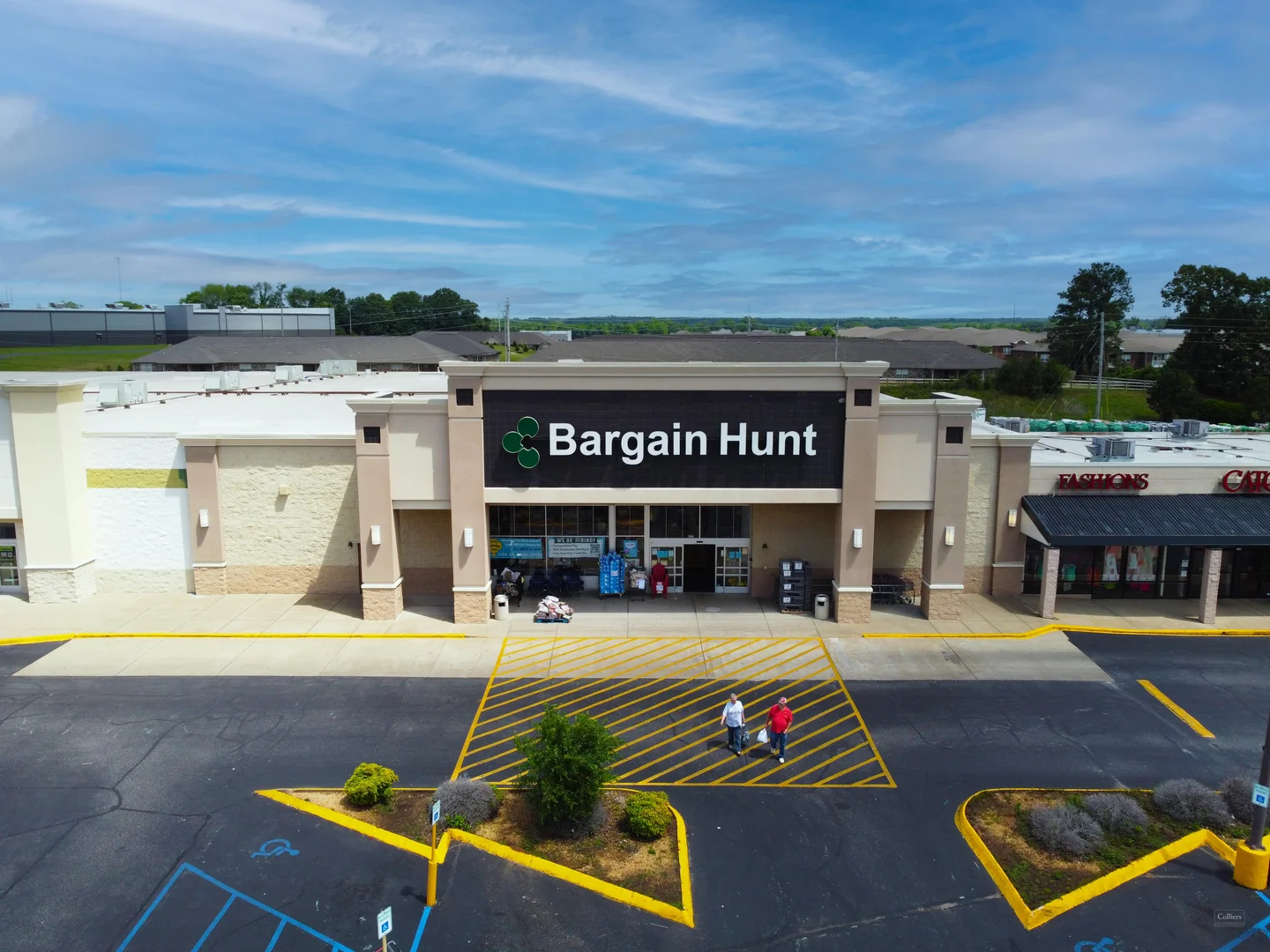2,400 SF - 44,210 SF Available at Cox Creek Station — Lease in Florence, AL, photo 3 of 5