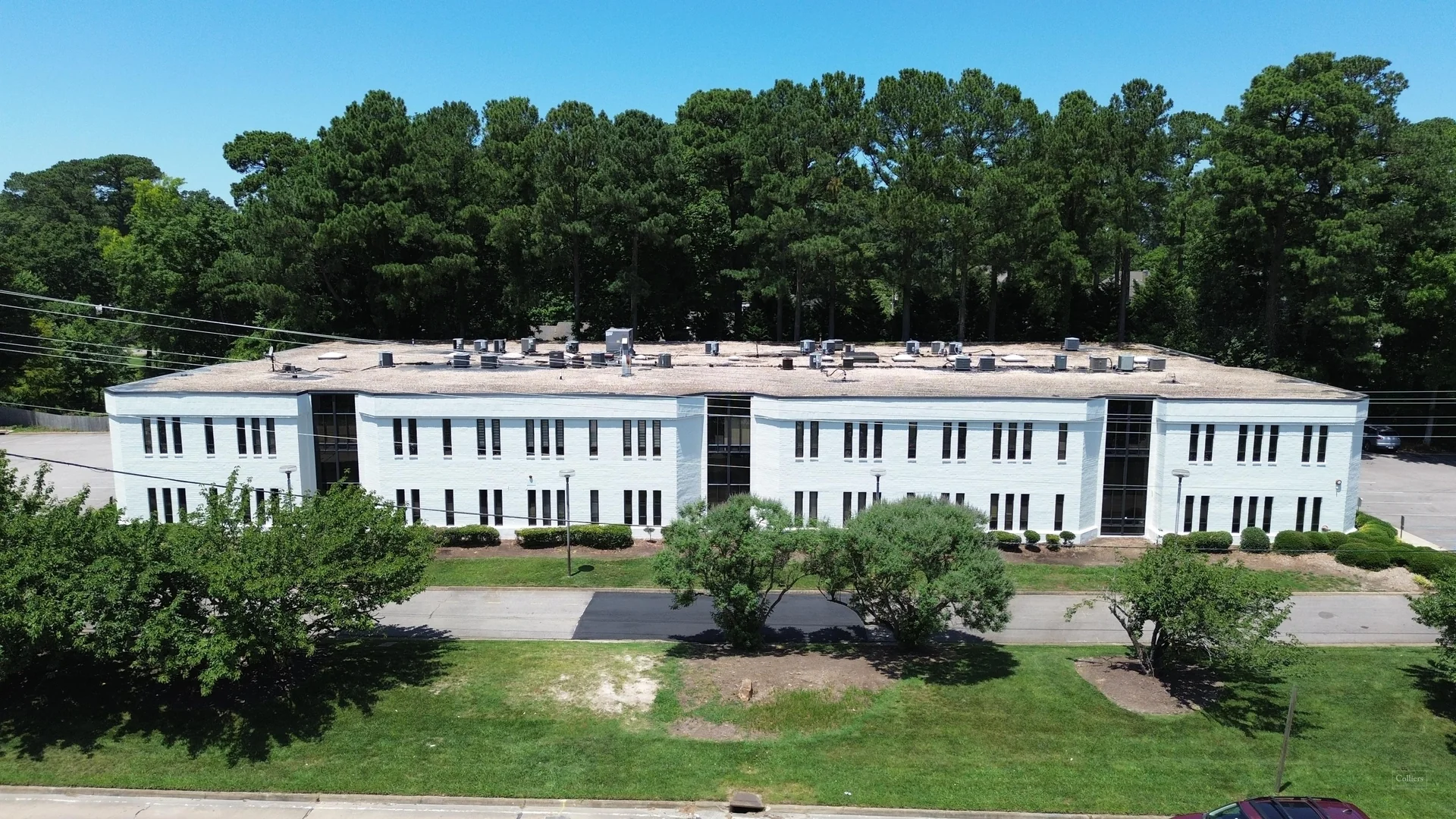 1206 Laskin Rd For Lease — Lease in Virginia Beach, VA, photo 4 of 8