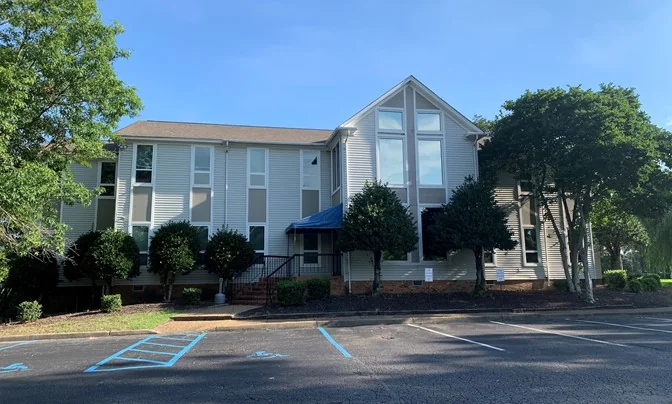 1206 Laskin Rd For Lease — Lease in Virginia Beach, VA, photo 7 of 8