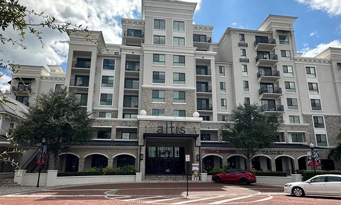 The Residence Peninsula — Lease in Tampa, FL, photo 7 of 8