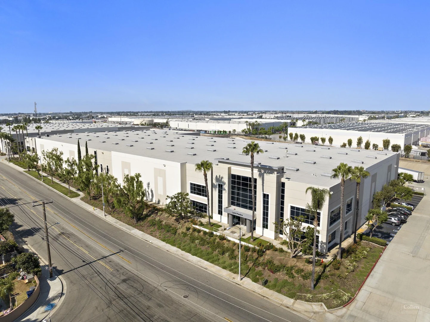 Golden Springs Business Center (Building Q1), Santa… — Lease in Santa Fe Springs, CA, photo 2 of 8