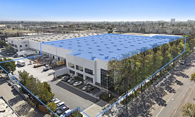 Golden Springs Business Center (Building Q1), Santa… — Lease in Santa Fe Springs, CA, photo 7 of 8