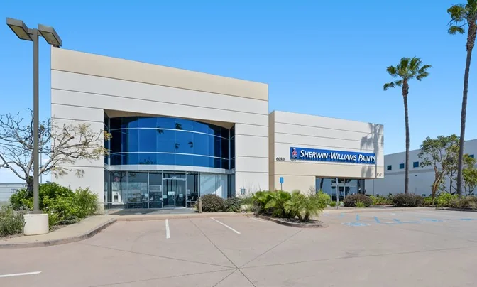 New and Newly Renovated Spec Lab Suites - Available Now: 1,238 SF - 13,157 SF - photo 5 - San Diego, CA