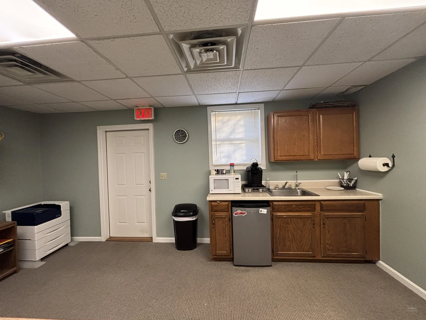Office Condominium — Lease in Bedford, NH, photo 3 of 8