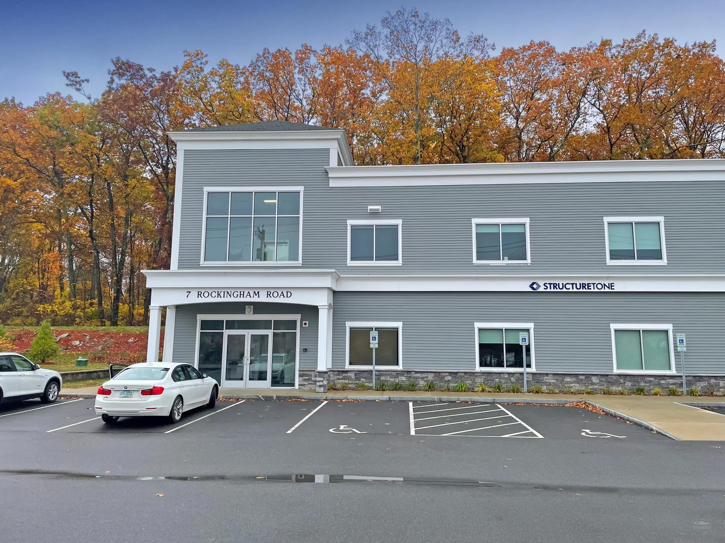 Highly Visible First Floor Office - office in Windham, NH