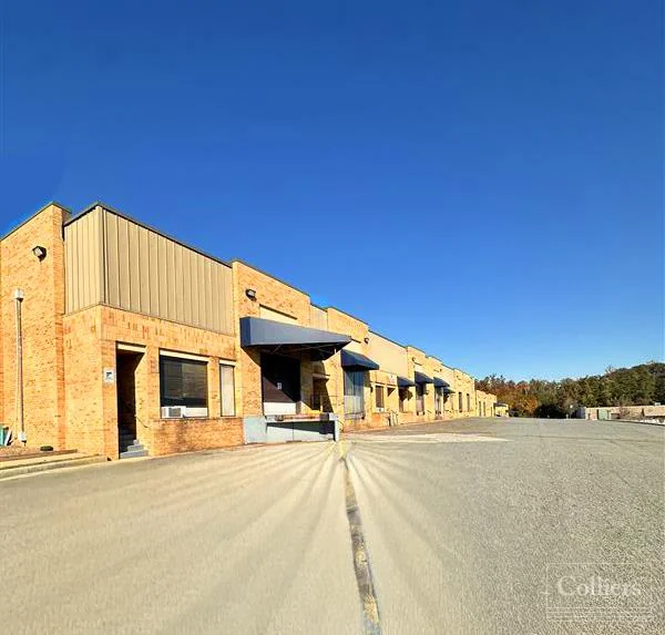 Prime Industrial Space for Lease in Springfield, VA… — Lease in Springfield, VA, photo 2 of 6