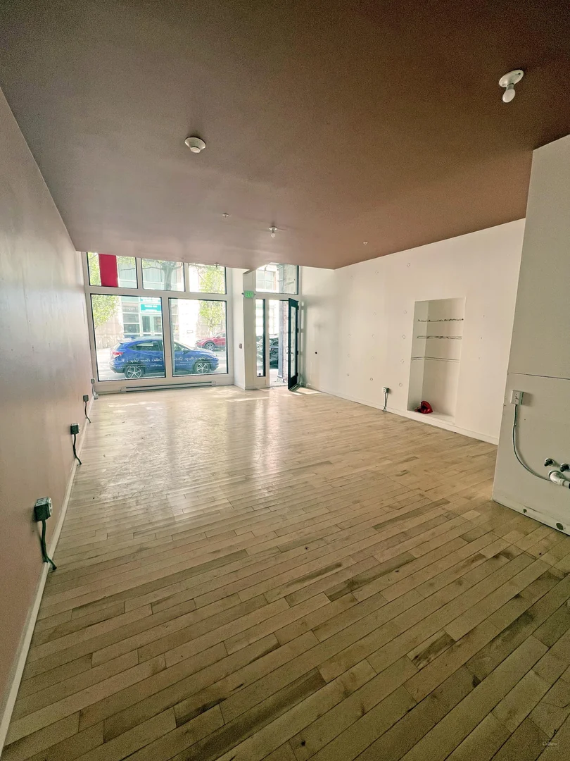 Downtown Retail/Office — Lease in Augusta, ME, photo 3 of 3