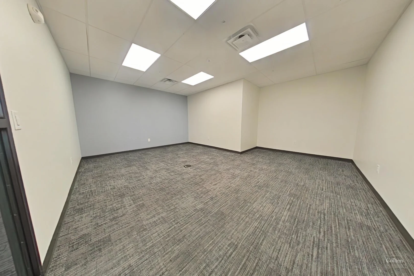 Aurora Commerce Center — Lease in Mccordsville, IN, photo 6 of 8