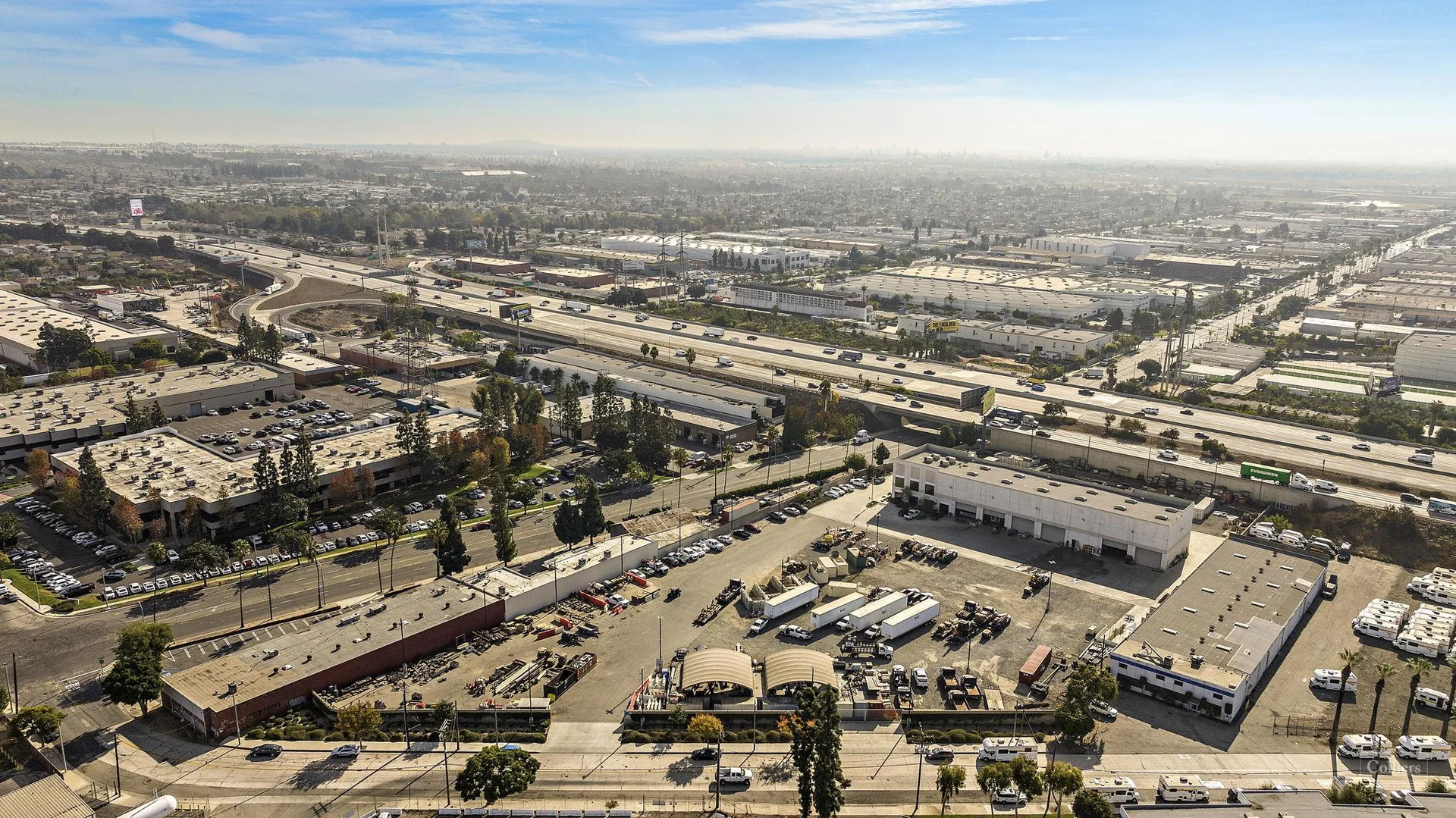 17,280 SF Modern Industrial Building on ±4.7 Acres — Lease in Gardena, CA, photo 4 of 8