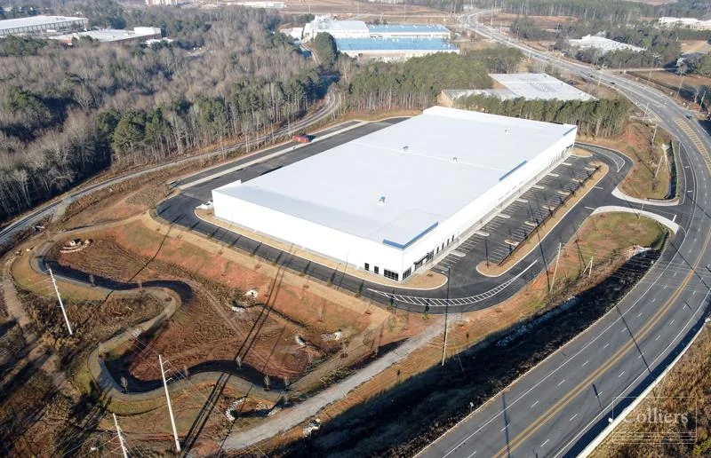 Newly constructed, 200,880 SF industrial building in… — Lease in Covington, GA, photo 2 of 2