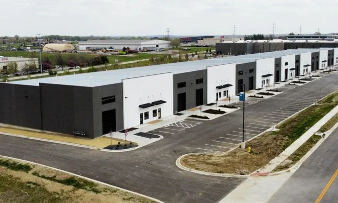Lakewood Business Park — Lease in Lee's Summit, MO, photo 3 of 3