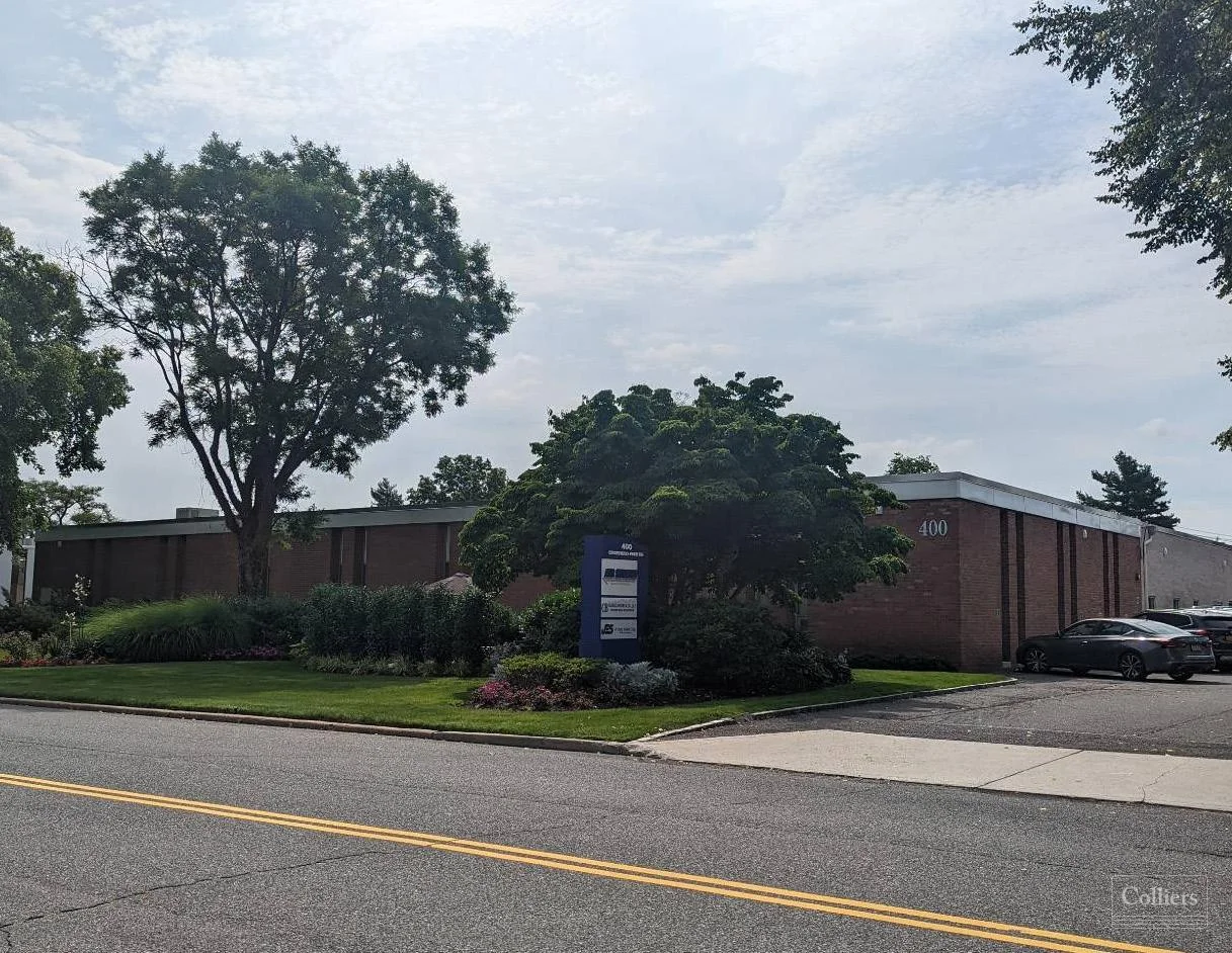 400 Crossways Drive - photo 1 - Woodbury, NY