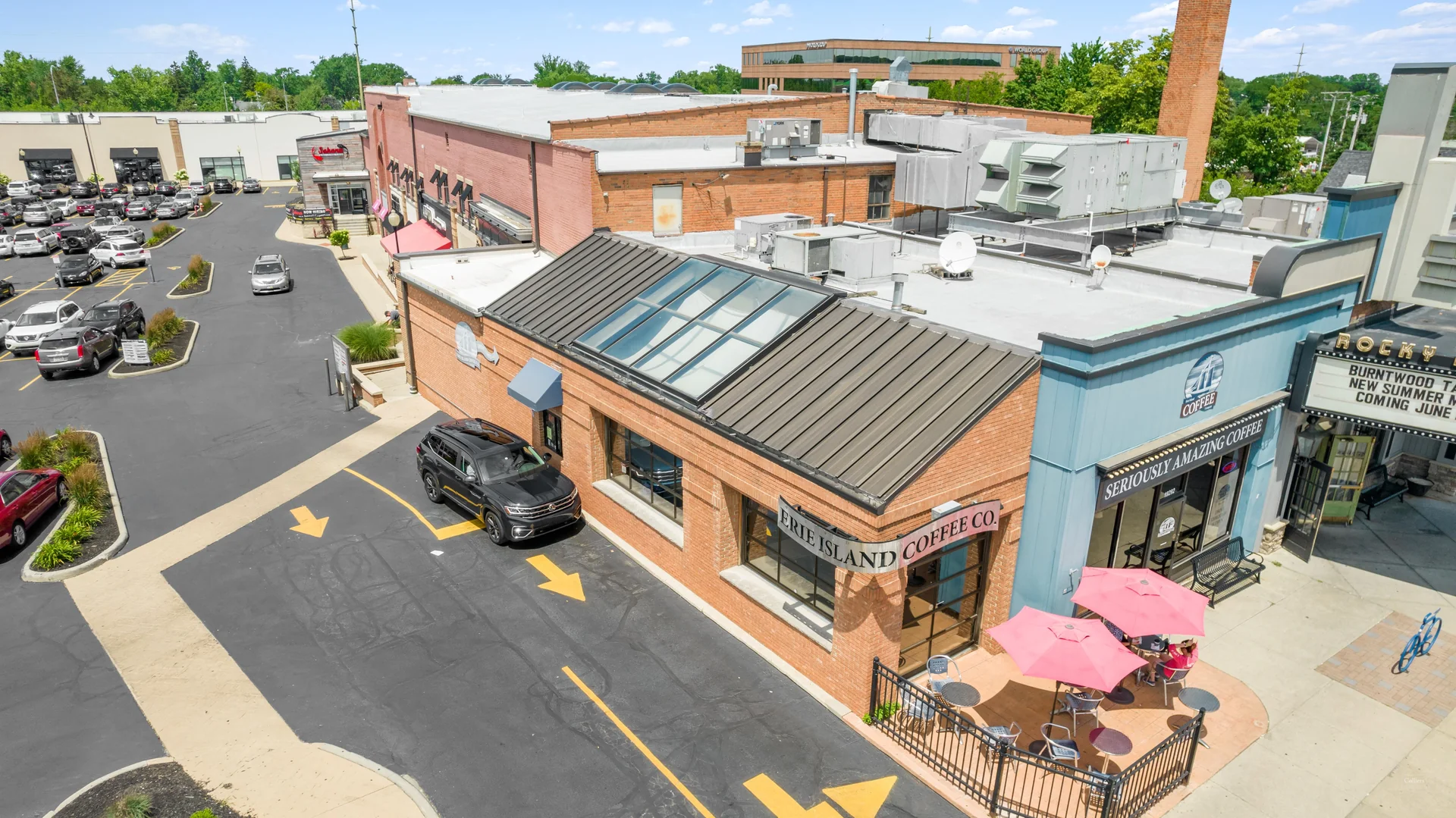 Space for Lease at Beachcliff Market Square in Rocky River, Ohio - photo 9 - 19300 Detroit Road Rocky River, US