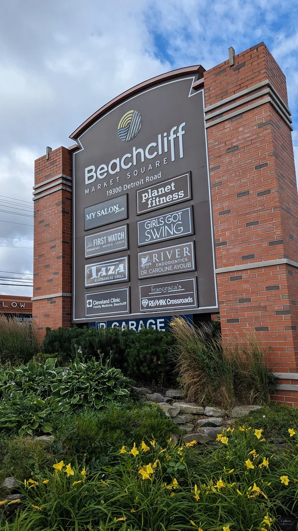 Space for Lease at Beachcliff Market Square in Rocky River, Ohio - photo 10 - 19300 Detroit Road Rocky River, US