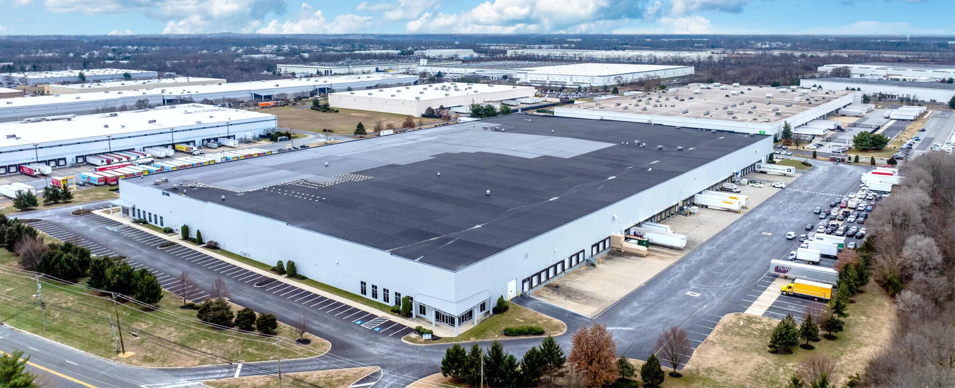 Two Suites Available - LogistiCenter℠ at Logan — Lease in Logan Township, NJ, photo 5 of 8