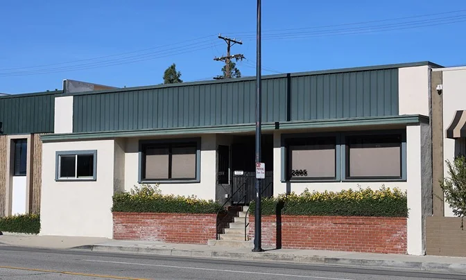 Rare 95,000 SF High-Image Industrial/Flex for Lease… — Lease in Burbank, CA, photo 6 of 8