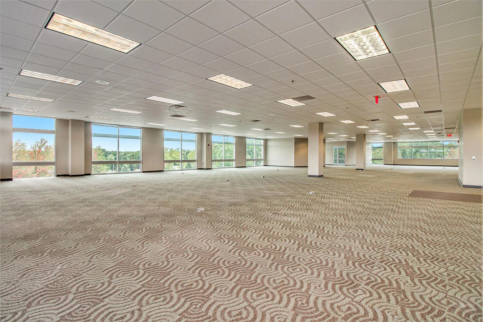 For Lease > Mid-Rise Office Building — Lease in Auburn Hills, MI, photo 7 of 8