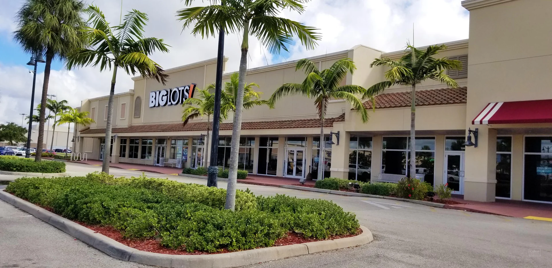 El Dorado Plaza - 4429 Cleveland Ave. - Fort Myers, FL — Lease in Fort Myers, FL, photo 1 of 8