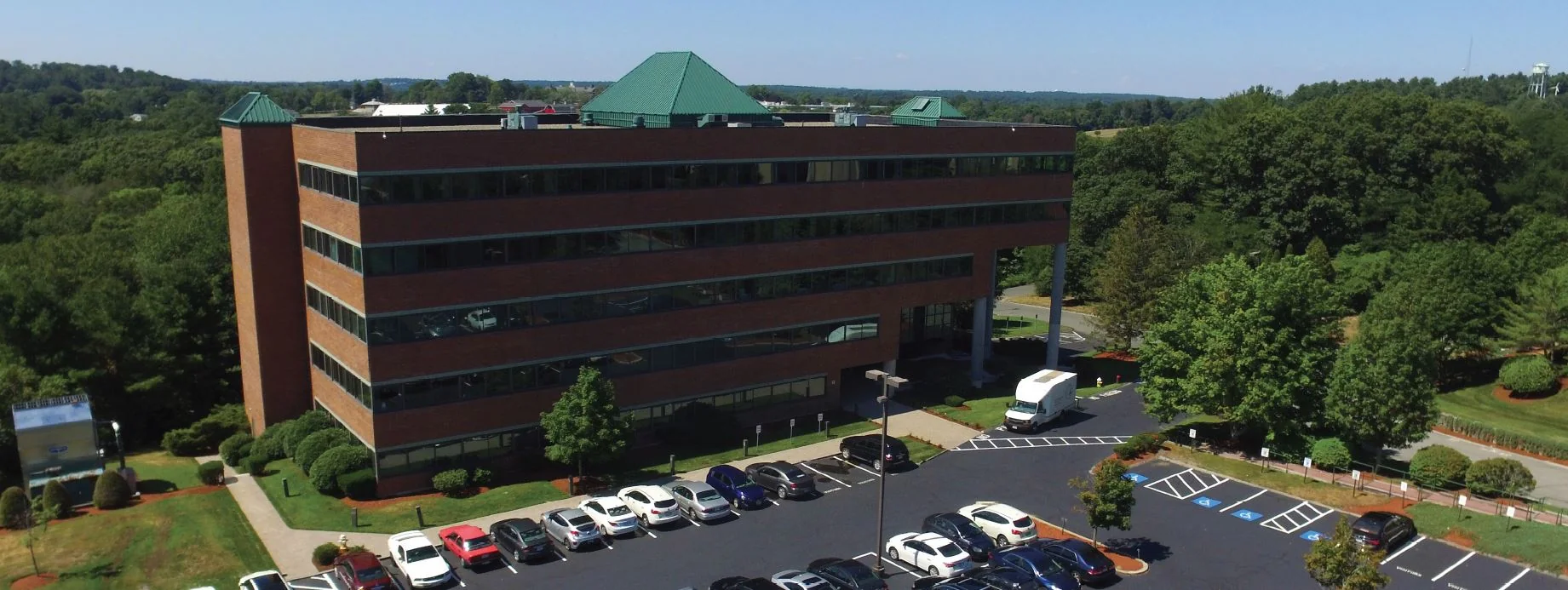 First Class Office Space For Lease