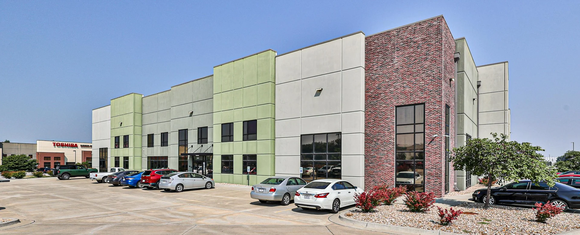 For Sale or For Lease — Lease in Lee's Summit, MO, photo 1 of 5