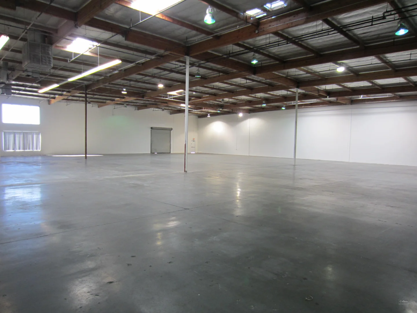 For Lease at Shadow Mountain Industrial Park: 21,947… — Lease in Sun Valley, CA, photo 2 of 8