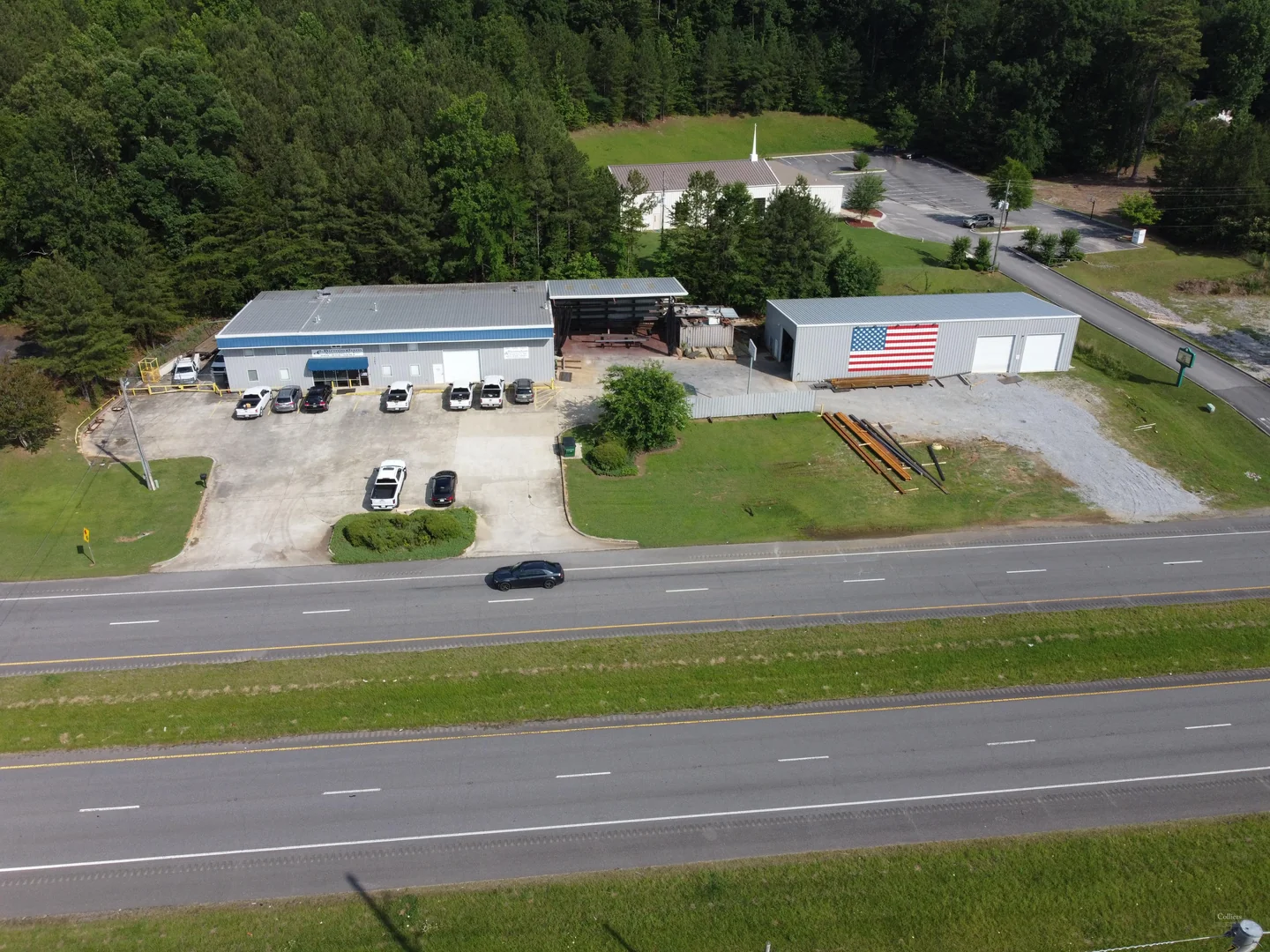 UNDER CONTRACT: Single-Tenant Office / Warehouse… — Lease in Birmingham, AL, photo 1 of 8
