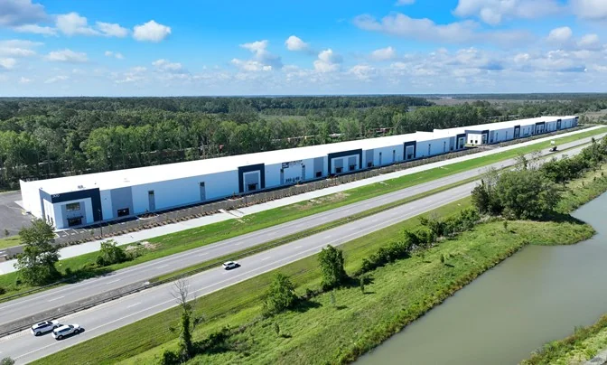 ±239,931 SF Rail-Served Warehouse | CenterPoint… — Lease in Savannah, GA, photo 4 of 8