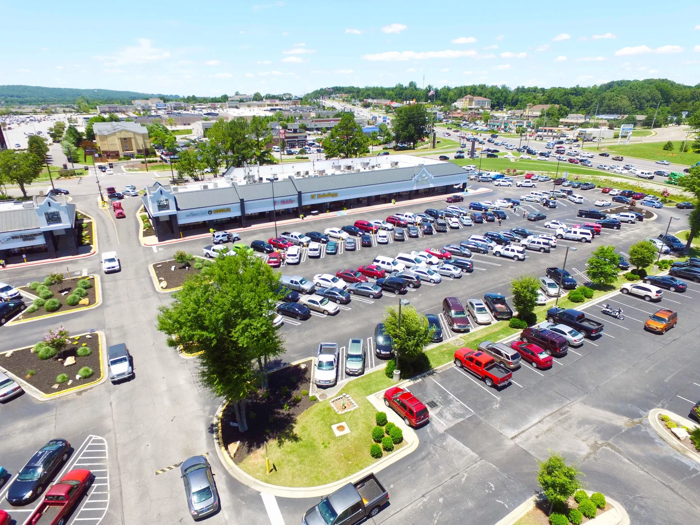 University Place Shopping Center — Lease in Huntsville, AL, photo 4 of 8