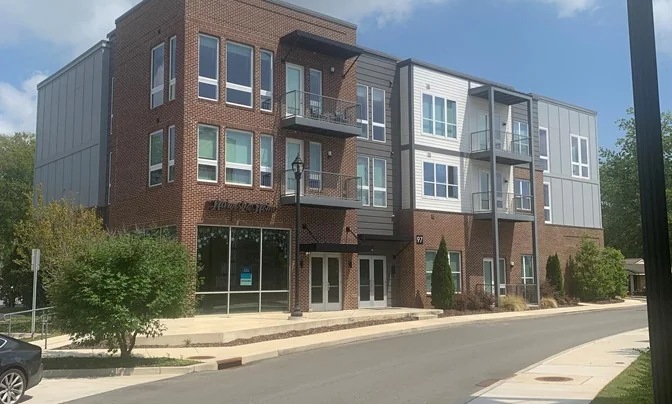 University Place Shopping Center — Lease in Huntsville, AL, photo 5 of 8