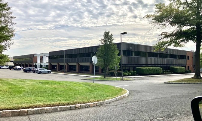 Green Brook, New Jersey Office Space Available — Lease in Green Brook, NJ, photo 7 of 8