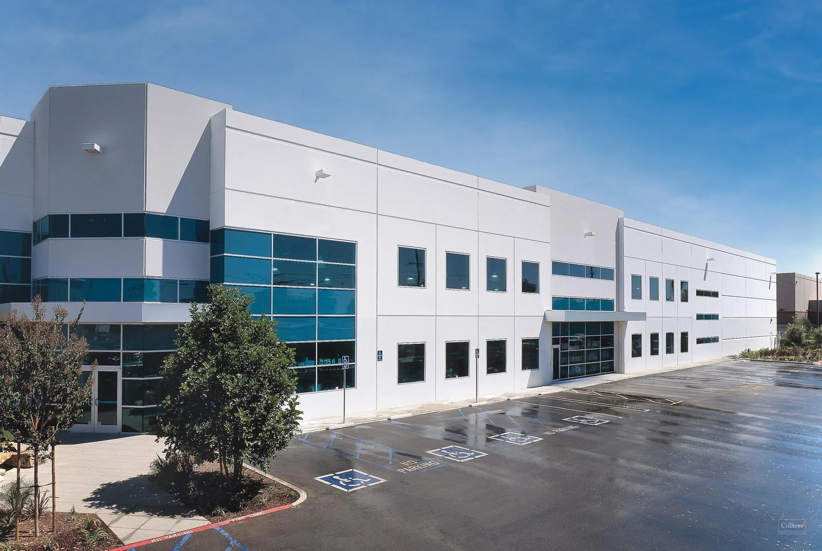 136,240 SF Van Nuys Industrial for Lease - industrial in 16689 Schoenborn St, CA