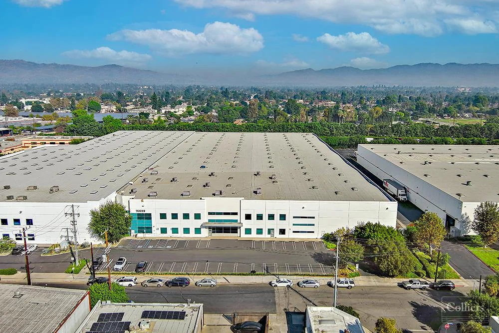 136,240 SF Van Nuys Industrial for Lease - photo 2 - 16689 Schoenborn St, CA