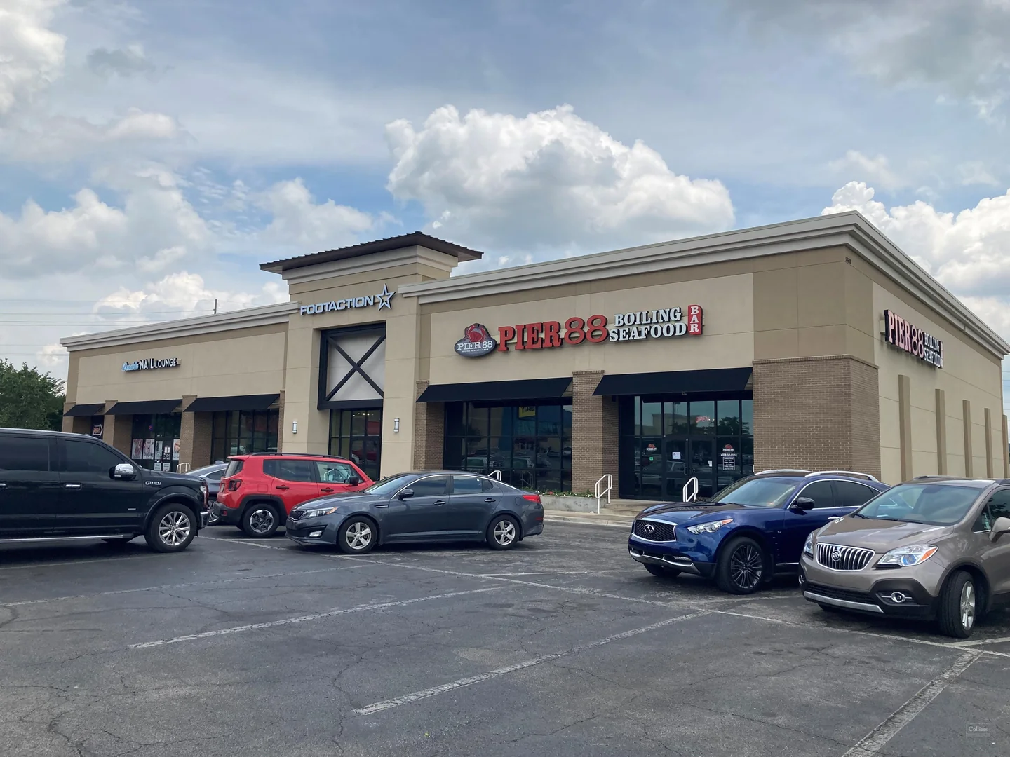 Small Space Available in Popular Retail Center — Lease in Huntsville, AL, photo 8 of 8