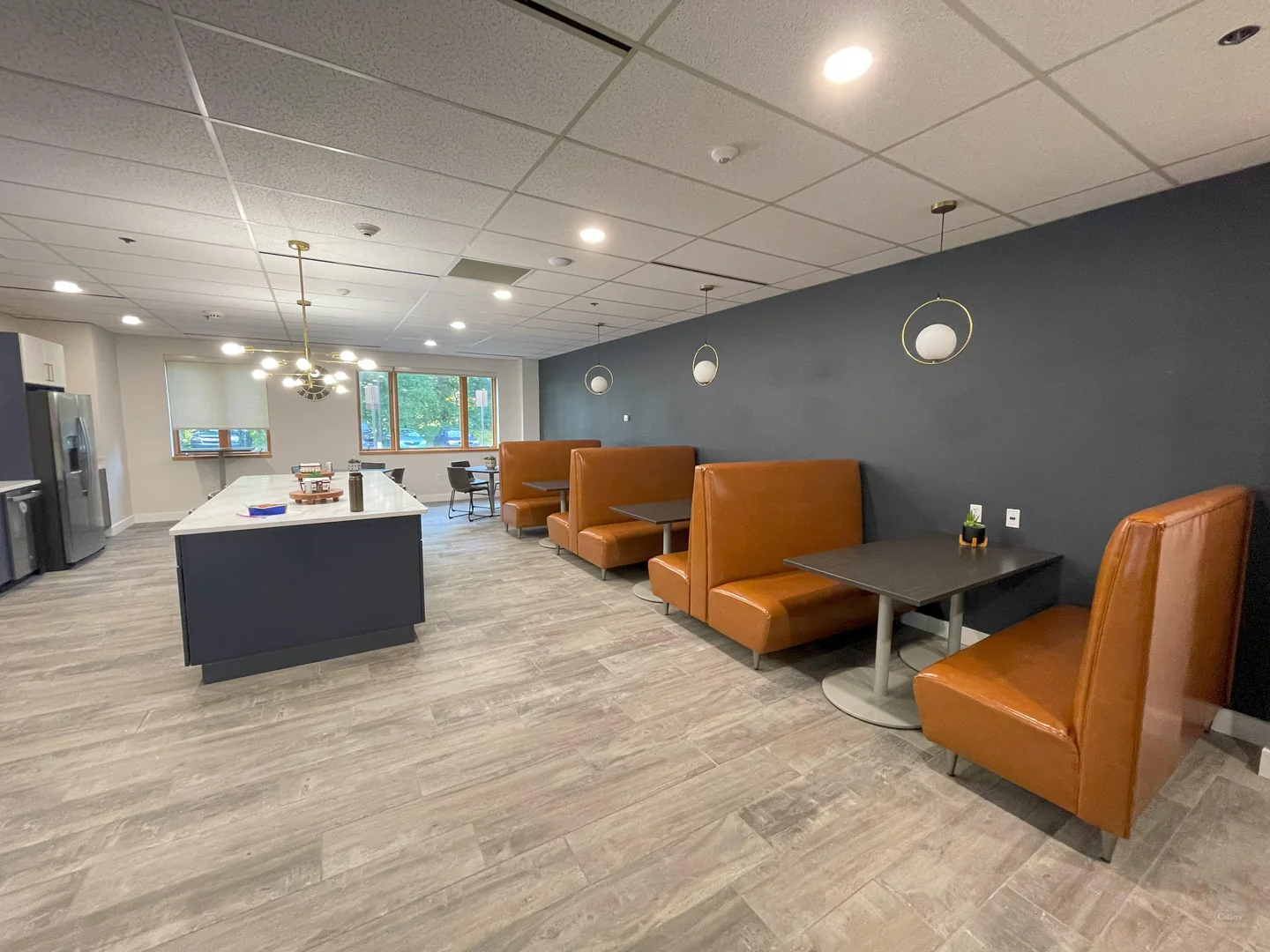 Modern Turnkey Office Suites — Lease in Bedford, NH, photo 8 of 8