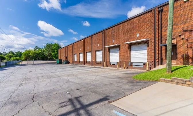 Truck Terminal: Rare 12.8 Acres IOS Opportunity — Lease in Atlanta, GA, photo 4 of 8