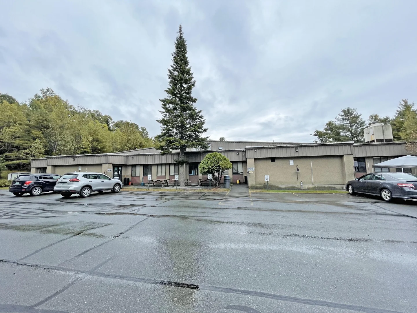 Manufacturing/Warehouse Building - photo 1 - Littleton, NH