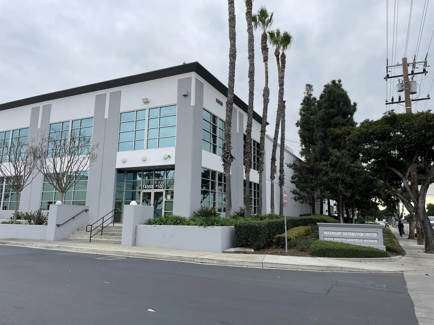 16,016 SF Available For Lease in Paramount Distribution Center - industrial in Paramount, CA