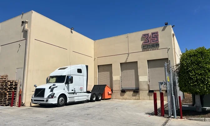 16,016 SF Available For Lease in Paramount Distribution Center - photo 12 - Paramount, CA