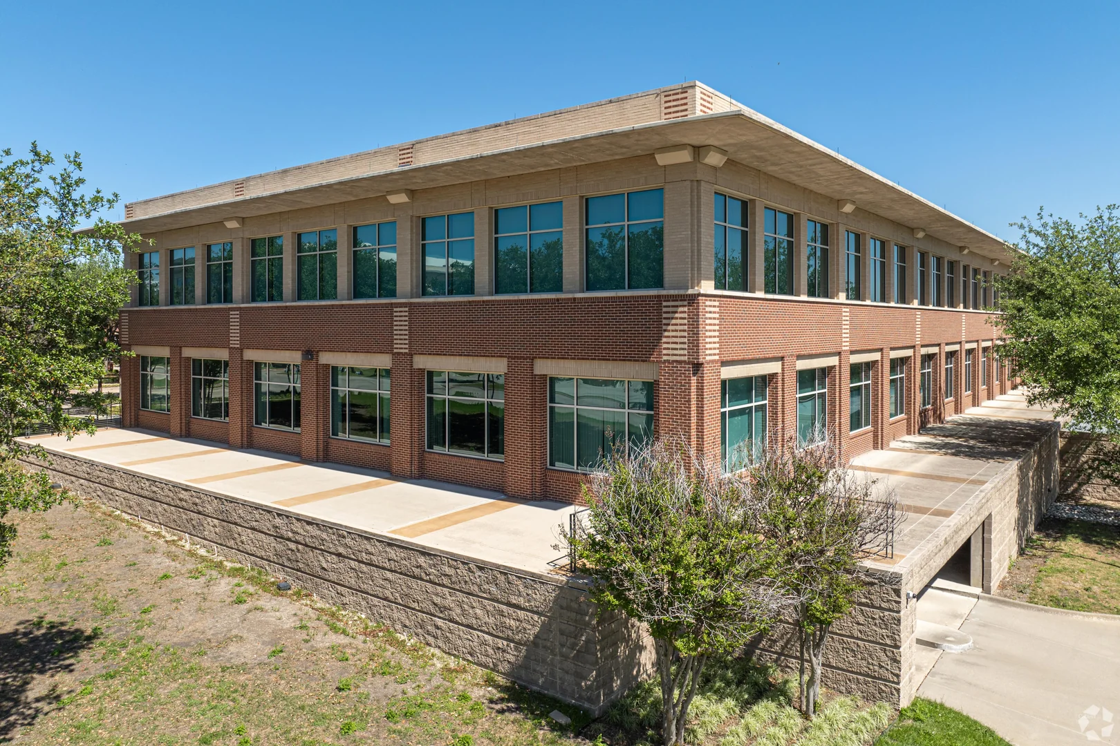 Parkside on Legacy - photo 4 - Plano, TX