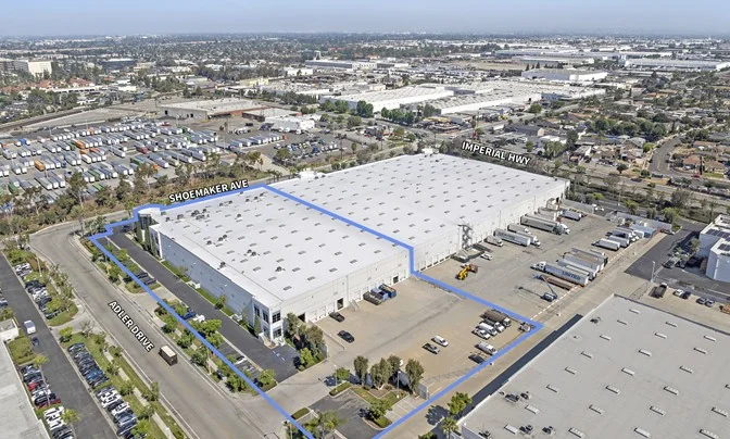 25,056 SF Available for Lease — Lease in Santa Fe Springs, CA, photo 3 of 8