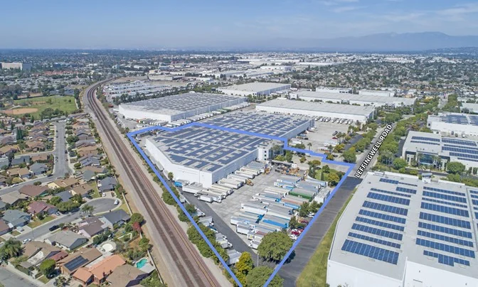 25,056 SF Available for Lease — Lease in Santa Fe Springs, CA, photo 4 of 8
