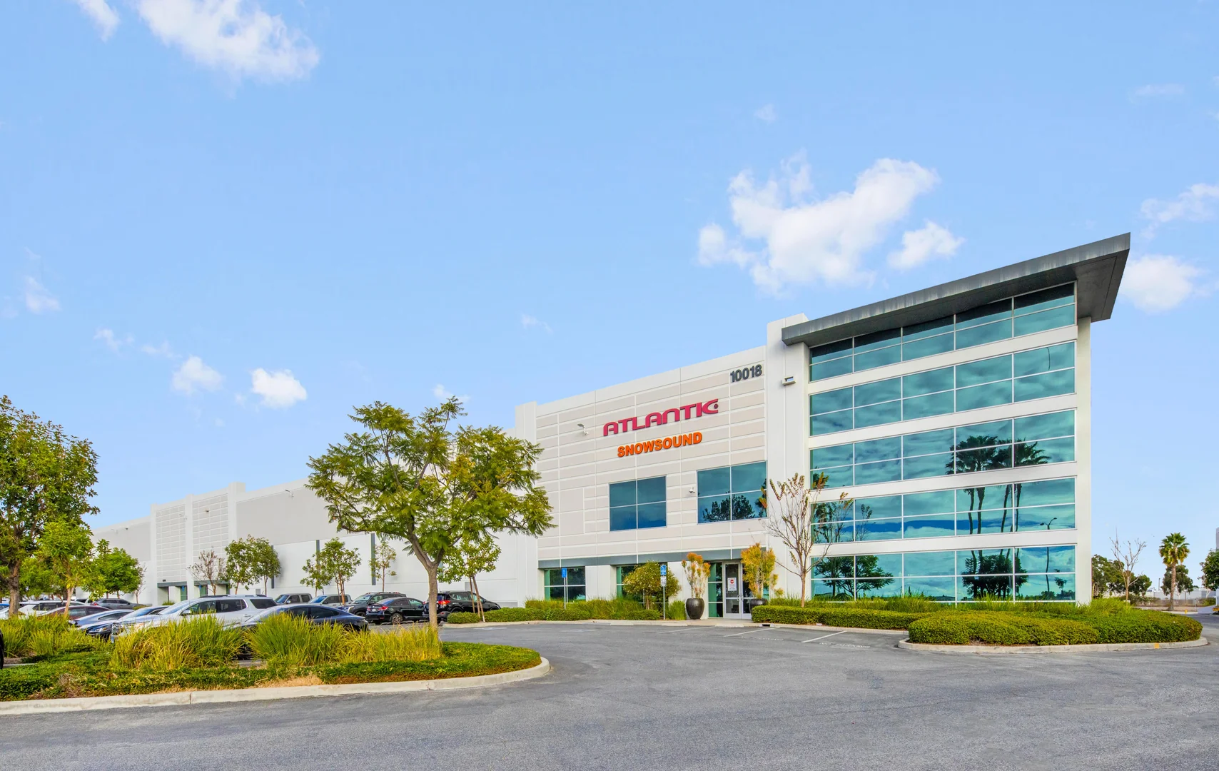36,574 SF Warehouse and High Image Office Available… — Lease in Santa Fe Springs, CA, photo 1 of 8