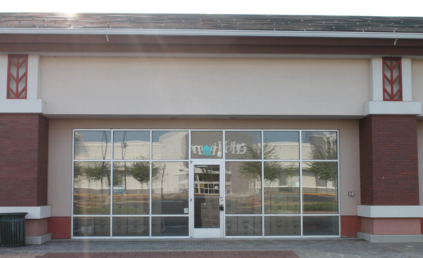 Retail Space in High-Traffic Shopping Center — Lease in North Haven, CT, photo 4 of 8