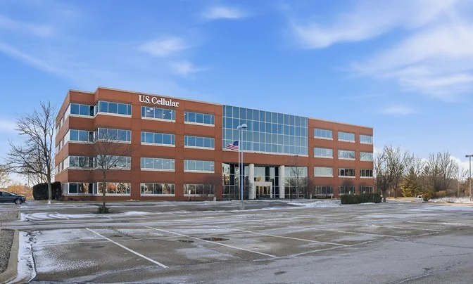 High Visibility Office Campus For Lease - photo 8 - Madison, WI