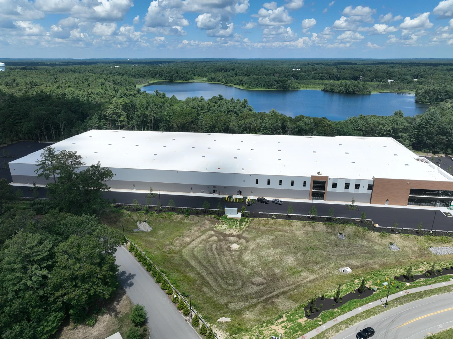 Brand New Construction! 180,000 SF cGMP/Life Science,… — Lease in Taunton, MA, photo 2 of 8