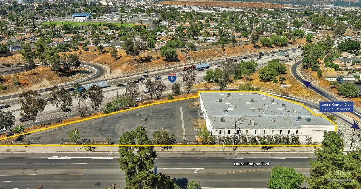 26,255 SF Freestanding Industrial Building for Lease… — Lease in Sun Valley, CA, photo 2 of 8