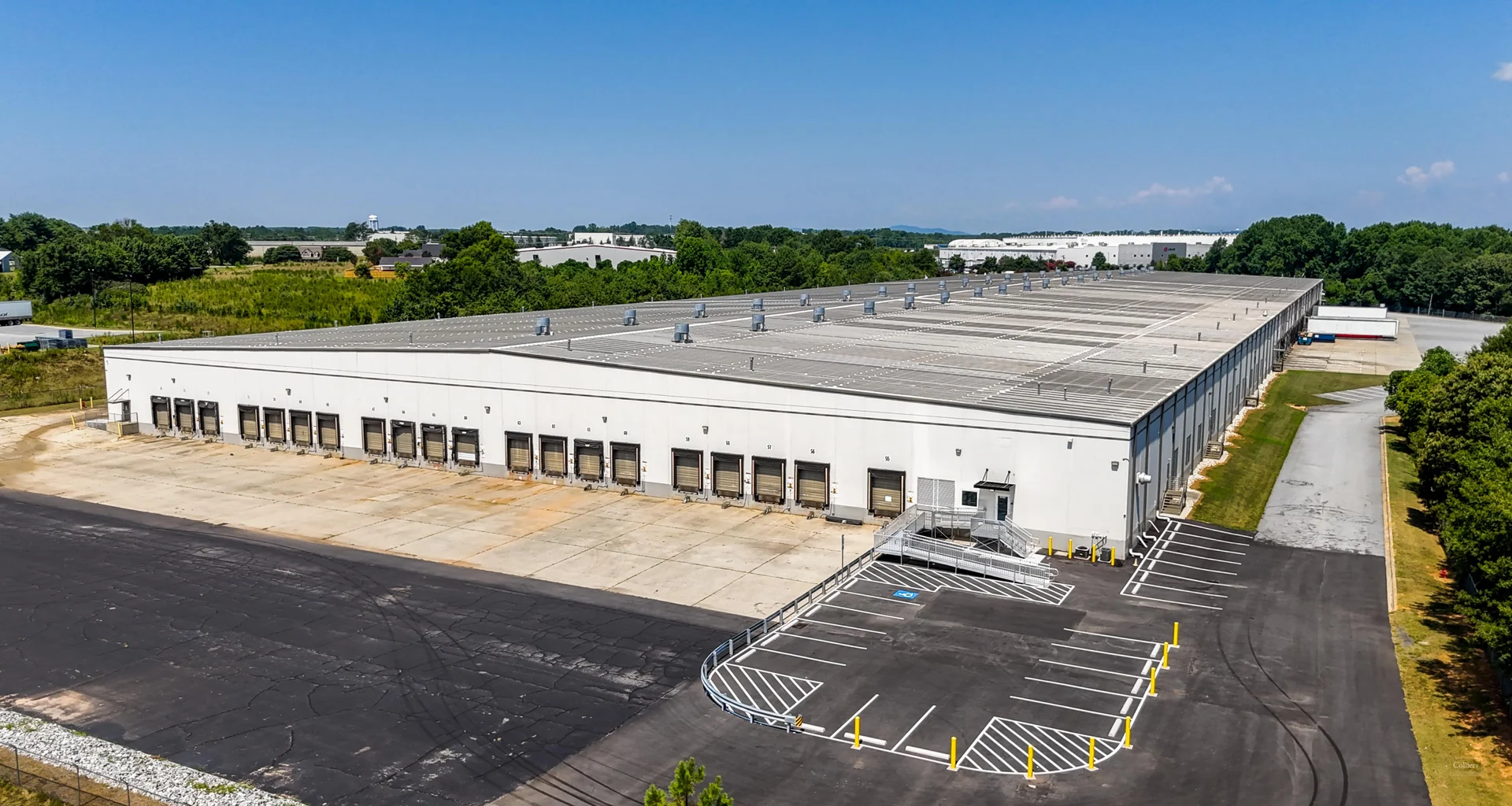 Industrial Space Available in Duncan Distribution Center