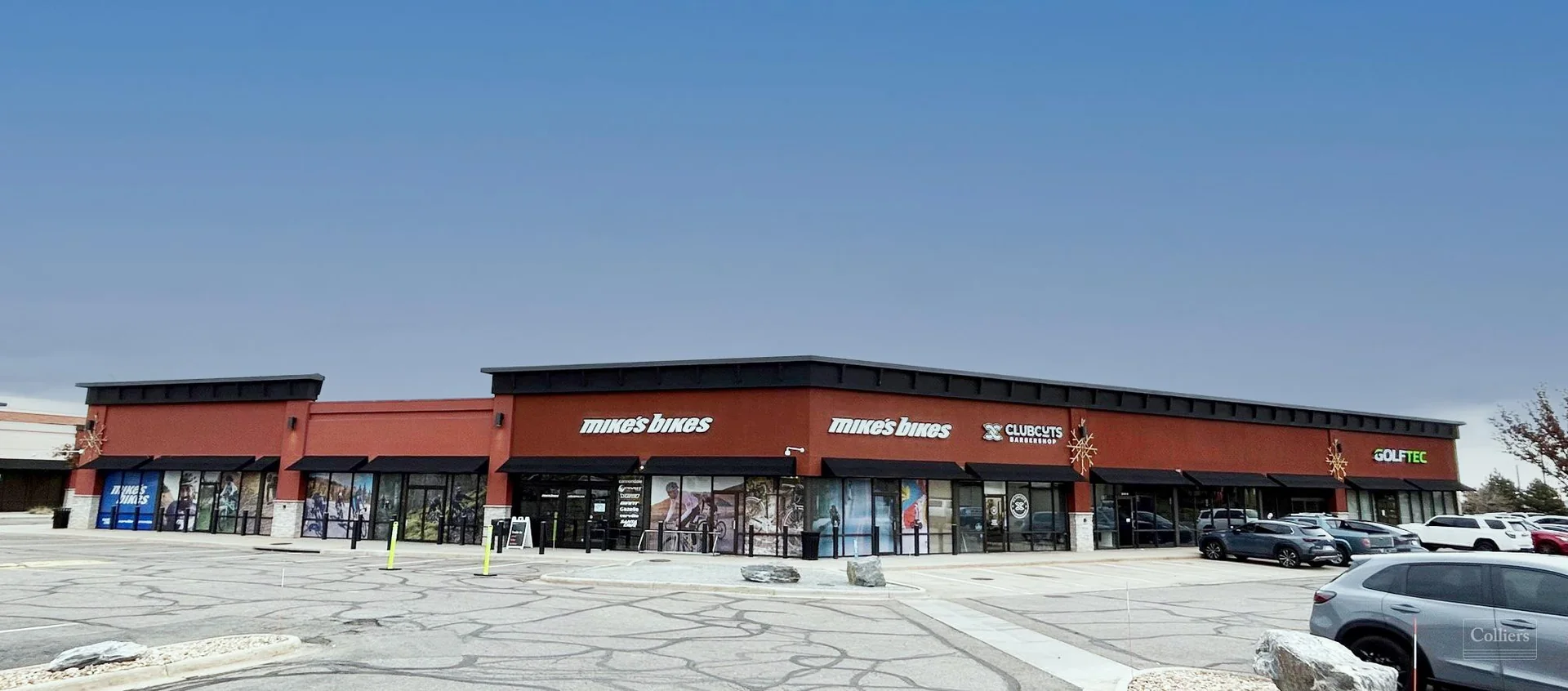 Plaza at Highlands Ranch — Lease in Highlands Ranch, CO, photo 2 of 8
