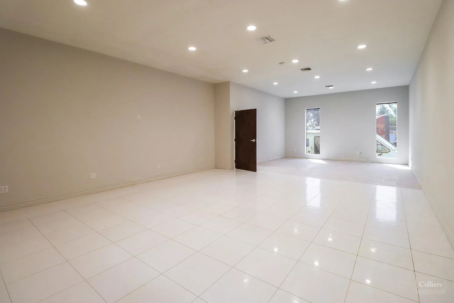 For Lease in Sun Valley: 15,405 SF Free-Standing… — Lease in Sun Valley, CA, photo 4 of 8